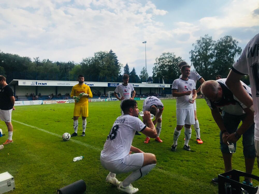 Die „Erste“- Aus beim Hecker-Cup im Viertelfinale!